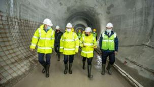 CHP Lideri Kılıçdaroğlu Narlıdere metro hattında yapım çalışmalarını inceledi