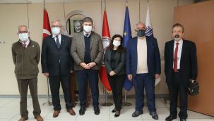 Disk Emekli-Sen’den Başkan Tugay’a ziyaret