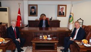 Erdoğan, İZTO ve EBSO Başkanları ile görüştü