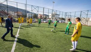 İzmir Büyükşehir'den amatör spor kulüplerine ve antrenörlerine destek