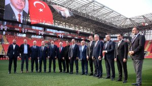 İzmir kulüpleri tüm Türkiye'ye örnek oldu