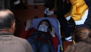 İzmir'de gelinlik atölyesinde yangın: 1 kişi dumandan etkilendi