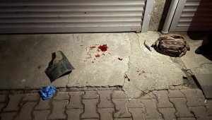 İzmir'de kadın cinayeti: Sokak ortasında bıçaklanarak öldürüldü
