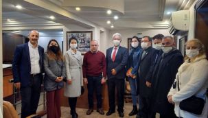 Karabağlar İlçe Örgütü'nden İzmir Kahveciler Odası'na ziyaret