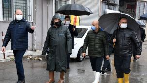 Rekor yağışın ardından Karabağlar’da mücadele tam gaz