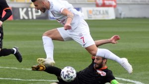 TFF 1. Lig: Altınordu: 1 - Adanaspor: 1