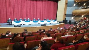 Vali Köşger depremzedelerle bir araya geldi: İzmir'e yardım miktarını açıkladı