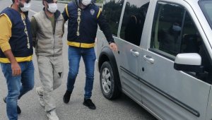 23 yıl 20 ay hapis cezası olan şahıs Çeşme'de yakalandı