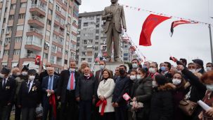 Başkan Gümrükçü'den anlamlı güne özel açılış