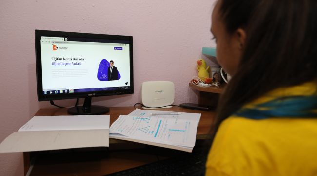 Buca Belediyesi'nden gençlerin sınav sürecine tam destek