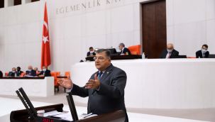 CHP'li Sındır: “İzmir depreminin ardından Bakanlık ne yapmak istiyor?”