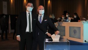 EGİAD'da görev değişimi