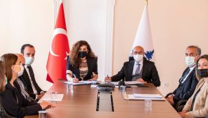 İmzalar tamam... Bayraklı'daki binaların yapı envanteri çıkarılacak