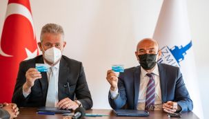 İzmir’de kırtasiyecilere Büyükşehir desteği