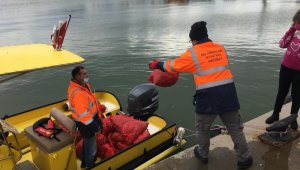 Kaçak avlanan 700 kilo akivades denize iade edildi