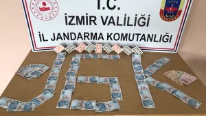 Kısıtlamayı hiçe sayıp bahçedeki çadırda kumar oynayan 6 kişiye suçüstü