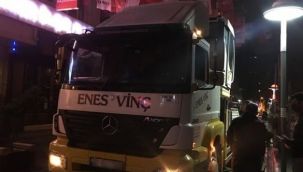 '128 milyar dolar nerede?' afişine polis müdahalesi