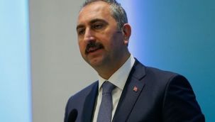 Bakan Gül'den o savcı için inceleme izni!