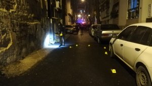 Barışmak için bir araya gelen iki aile arasında silahlı kavga: 2'si ağır 6 yaralı