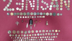 İzmir'de 263 adet tarihi eser ele geçirildi