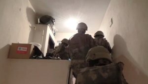 İzmir'de DEAŞ operasyonu: 3 kişi yakalandı!