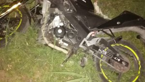 İzmir'de feci kaza: Metrelerce sürüklenen motosiklet sürücüsü yaşamını yitirdi