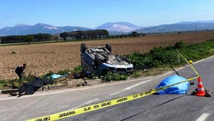 İzmir'de katliam gibi kaza: 3 ölü, 4 ağır yaralı