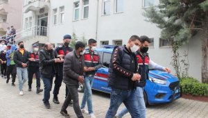 İzmir'deki uyuşturucu operasyonunda 18 tutuklama