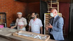 Kemalpaşa Belediyesi’nden tam kapanma öncesi fırınlara denetim