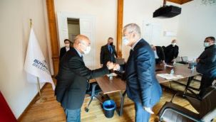 Soyer Balkan derneklerinin temsilcileriyle buluştu: Müjdeyi verdi!