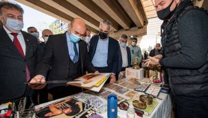 Soyer'den ikinci el pazarına ziyaret, esnafa destek!