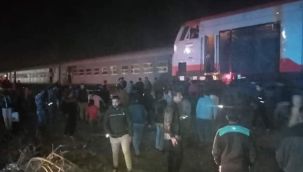 Yolcu treni raydan çıktı: 15 yaralı