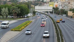 17 günlük tam kapanma sona erdi: İzmir'de hareketlilik başladı