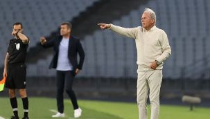 Altay'ın hocası Denizli'ye büyük onur