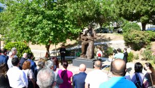 Aşık Mahzuni Şerif Narlıdere’de unutulmadı!