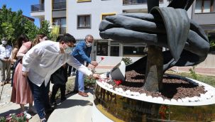 Başkan Kılıç’tan Anneler Günü’nde yaslı annelere vefa