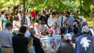 Başkan Soyer: Üreticimize sahip çıkmaya devam edeceğiz