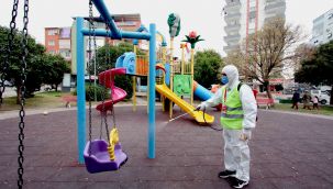 Bayraklı'da 90 bin noktaya dezenfeksiyon