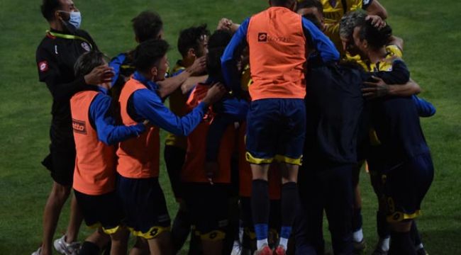 Bucaspor 1928 yarı finalde!