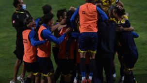 Bucaspor 1928 yarı finalde!
