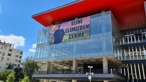 Göztepeli taraftarlardan Başkan Sepil'e: "Elini elimizden çekme"