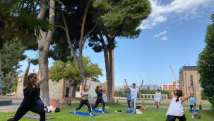 Dünya Yoga Günü’nde Büyükşehir’den yoga etkinliği