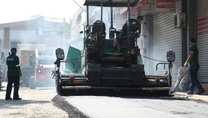 Gıda Çarşısı esnafı istedi Başkan Batur yaptı