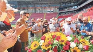 Göztepe'nin efsanesi Öznur'a veda