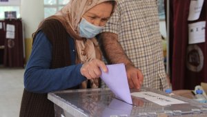 İzmir'de 23 mahallede muhtarlık seçimi yapılıyor