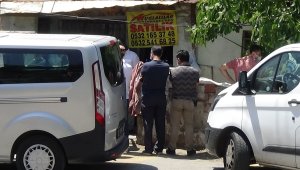 İzmir'de şüpheli ölüm