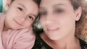 4 yaşındaki kızını boğarak öldürmekle suçlanıyor