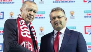 AKP'li eski başkandan torpil itirafı