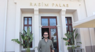 Atatürk'ün Çeşme'de kaldığı otel misafirlerini bekliyor