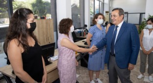 Başkan Batur bayramlaşma programına başladı